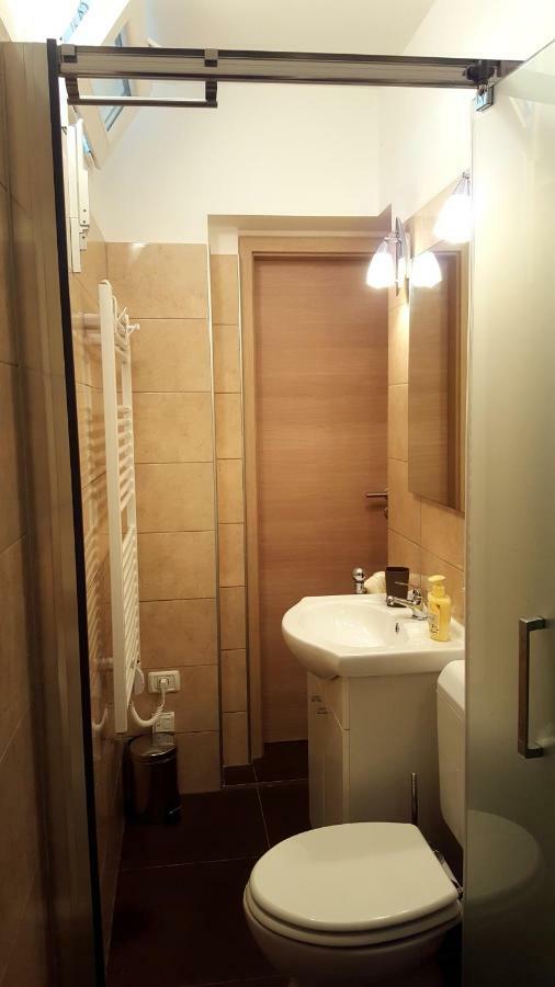 Apartment Tara Pula Luaran gambar